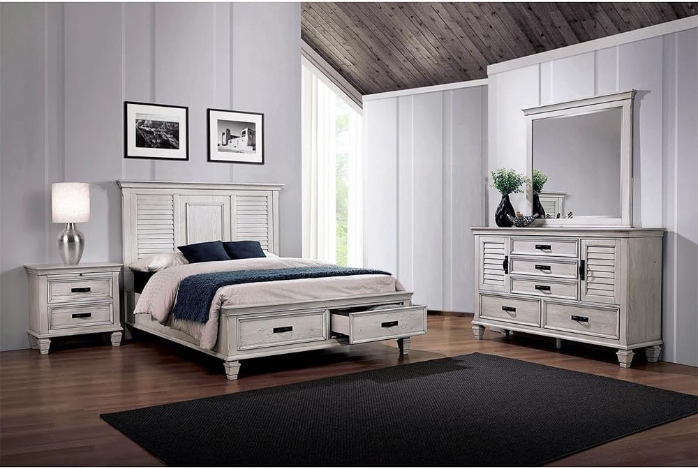 Queen Bed 4-Piece Set, Distressed White J5617