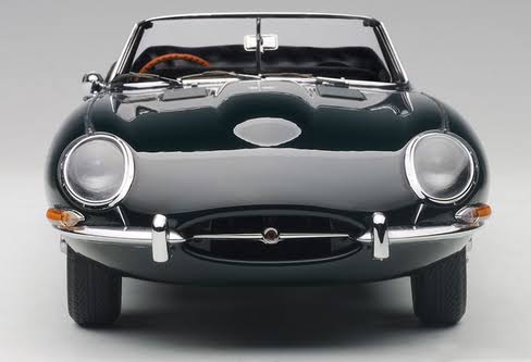 Green 1/18 Diecast Model Car J415