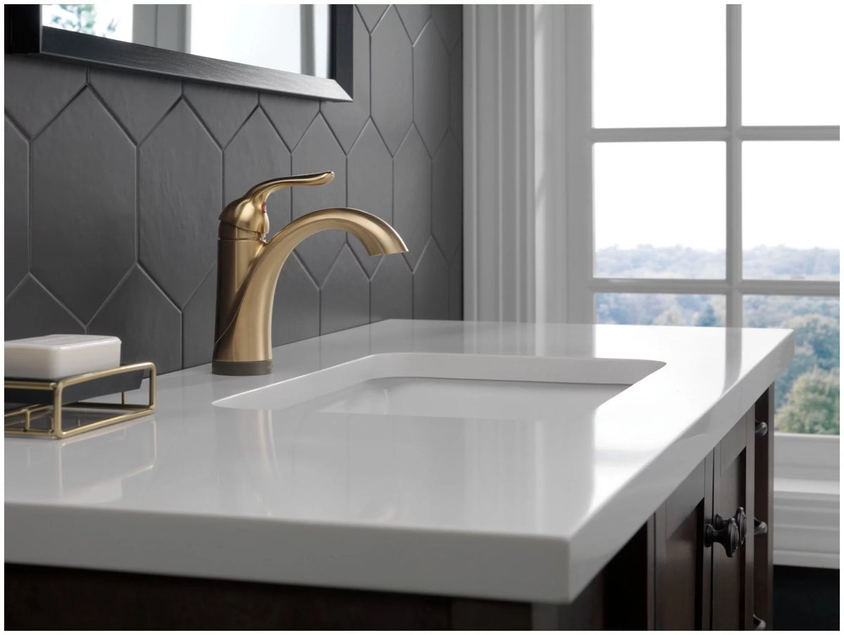 Venetian Bronze Single Handle Bathroom Faucet R65526
