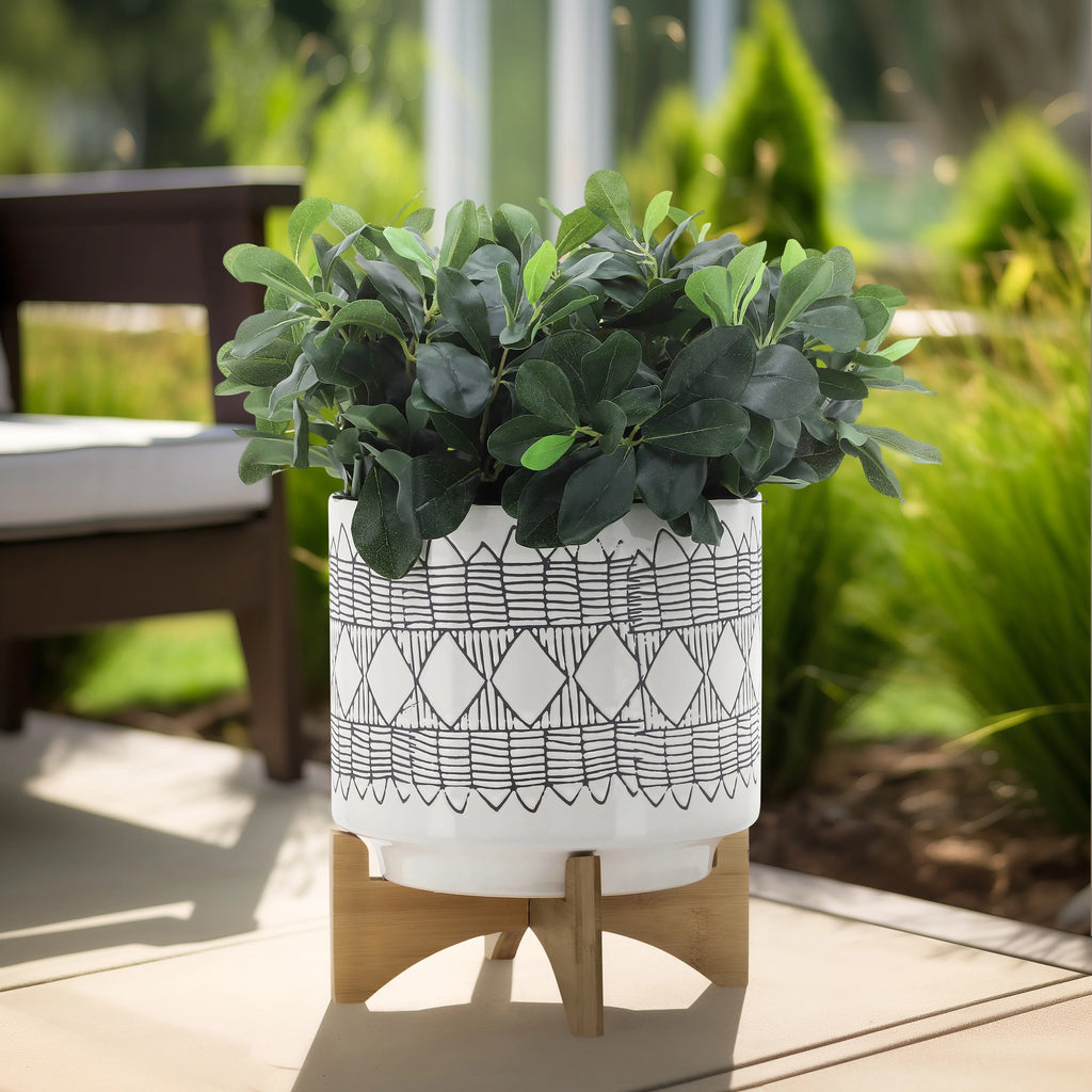 Ceramic Planter On Wooden Stand U733