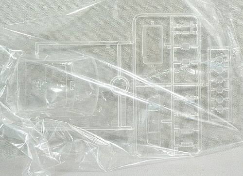 1/24 Hilux Double Cab Lift-Up P982