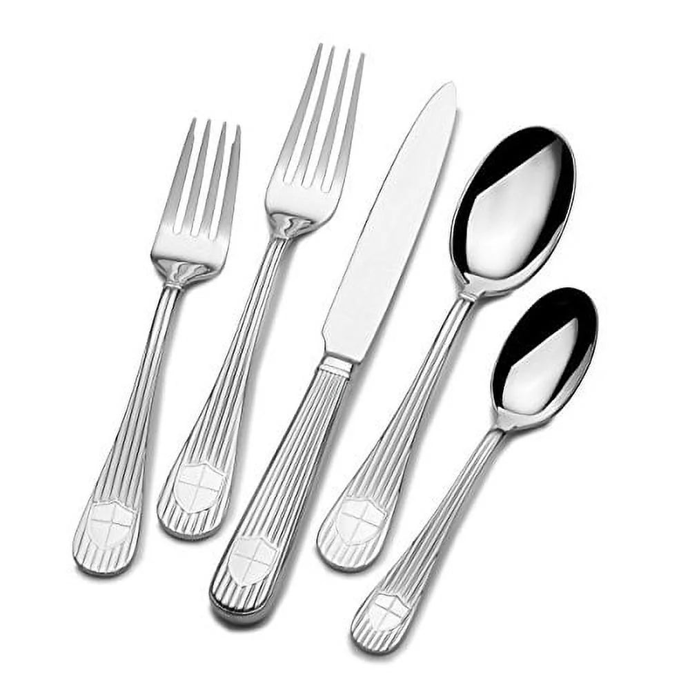 18/10 65 Piece Flatware Set K790