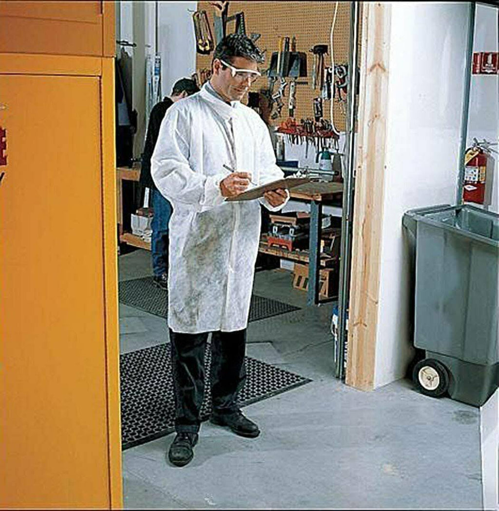 50 Pack White Disposable Polypropylene Lab Coats X-Large B9512