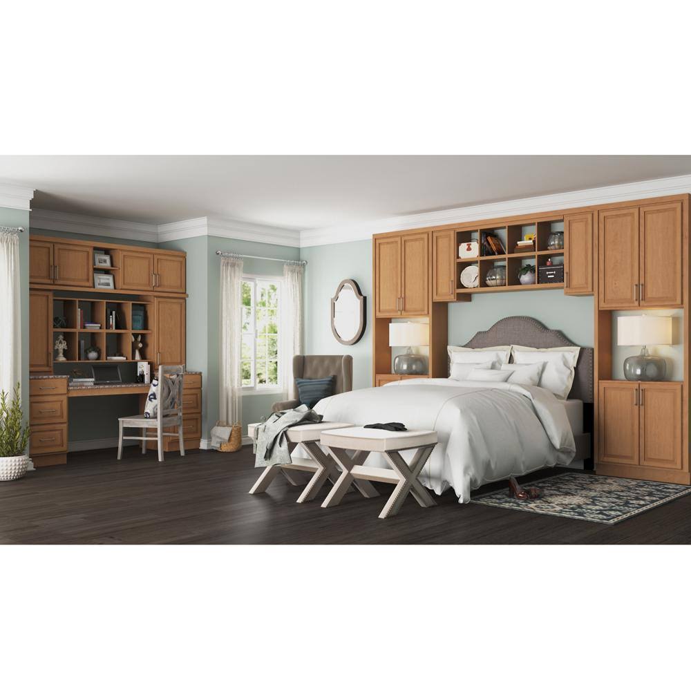 Medium Oak Sink Base Kitchen Cabinet Q910909