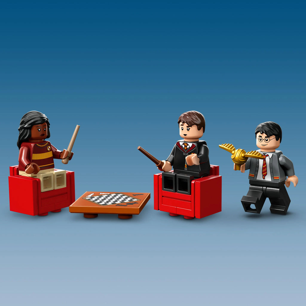 LEGO Harry Potter Gryffindor House Banner Set 76409 with 3 Minifigures T628071