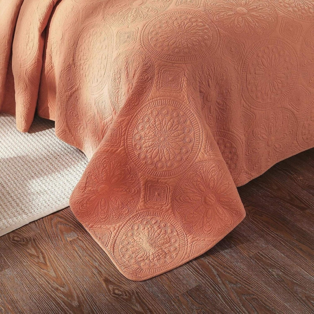 Cotton Stone Washed Floral Bohemian Coverlet Bedspread 3 Piece Set, King O726000