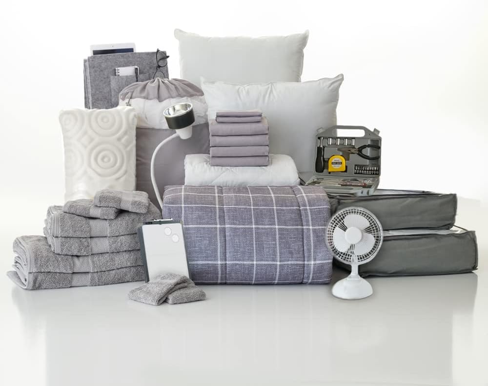 Twin XL Blue and Navy Bedding Bath Set with Trunk A6125