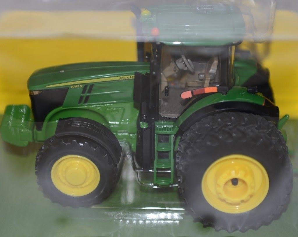 Die Cast Tractor I3059