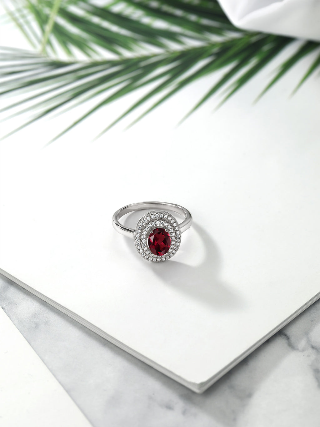 925 Sterling Silver Oval Rhodolite Garnet Halo Engagement Ring (2.55 Cttw, Size 7) L163