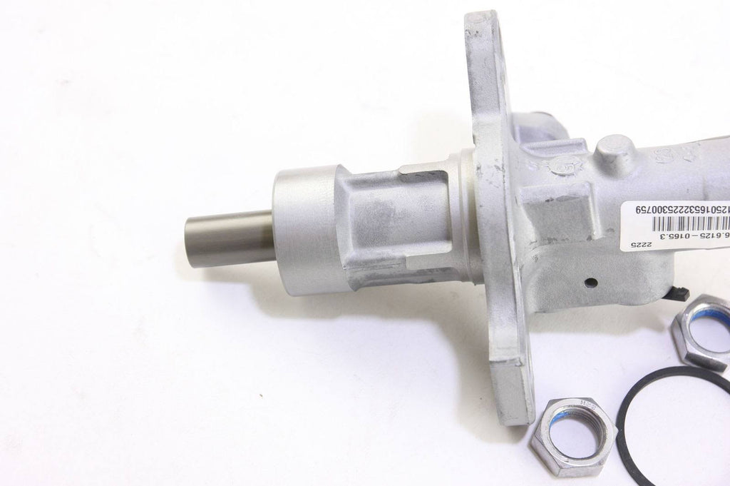 Brake Master Cylinder O9017