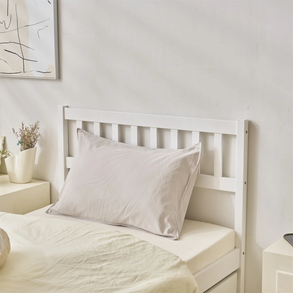 White Twin Bed with Trundle L17370