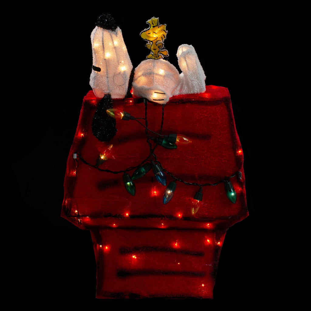 Pre-Lit Peanuts Dog House Christmas Yard Art Decoration with Clear Lights I928